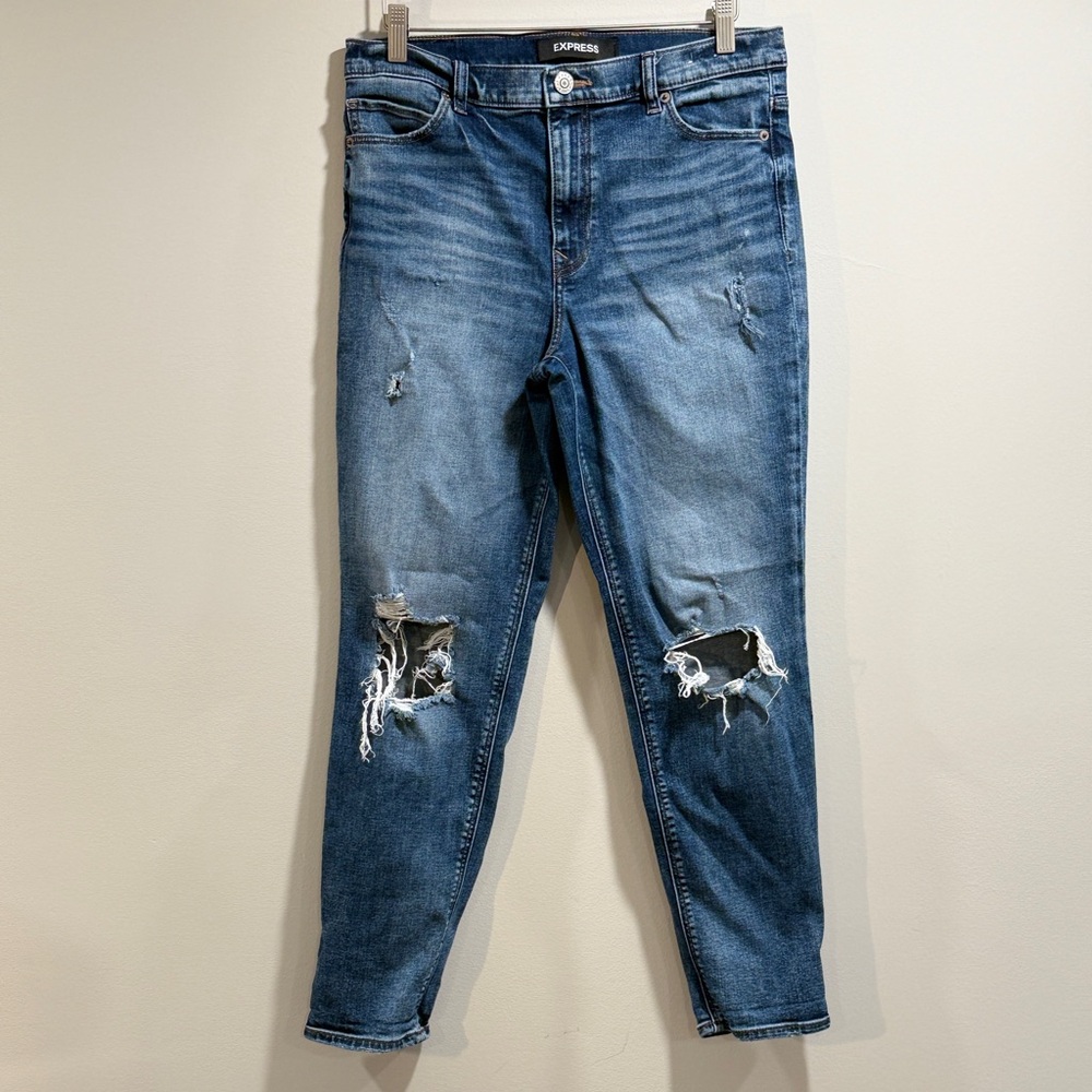 Express‎ Women’s High Rise Girlfriend Distressed Cropped Jeans in Blue Size 8